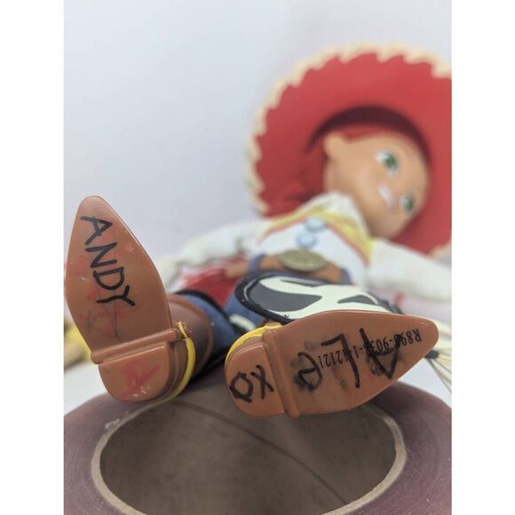 VINTAGE TOY STORY JESSIE PULL-STRING TALKING DOLL X2 DISNEY PIXAR WITH HAT - Picture 5 of 7